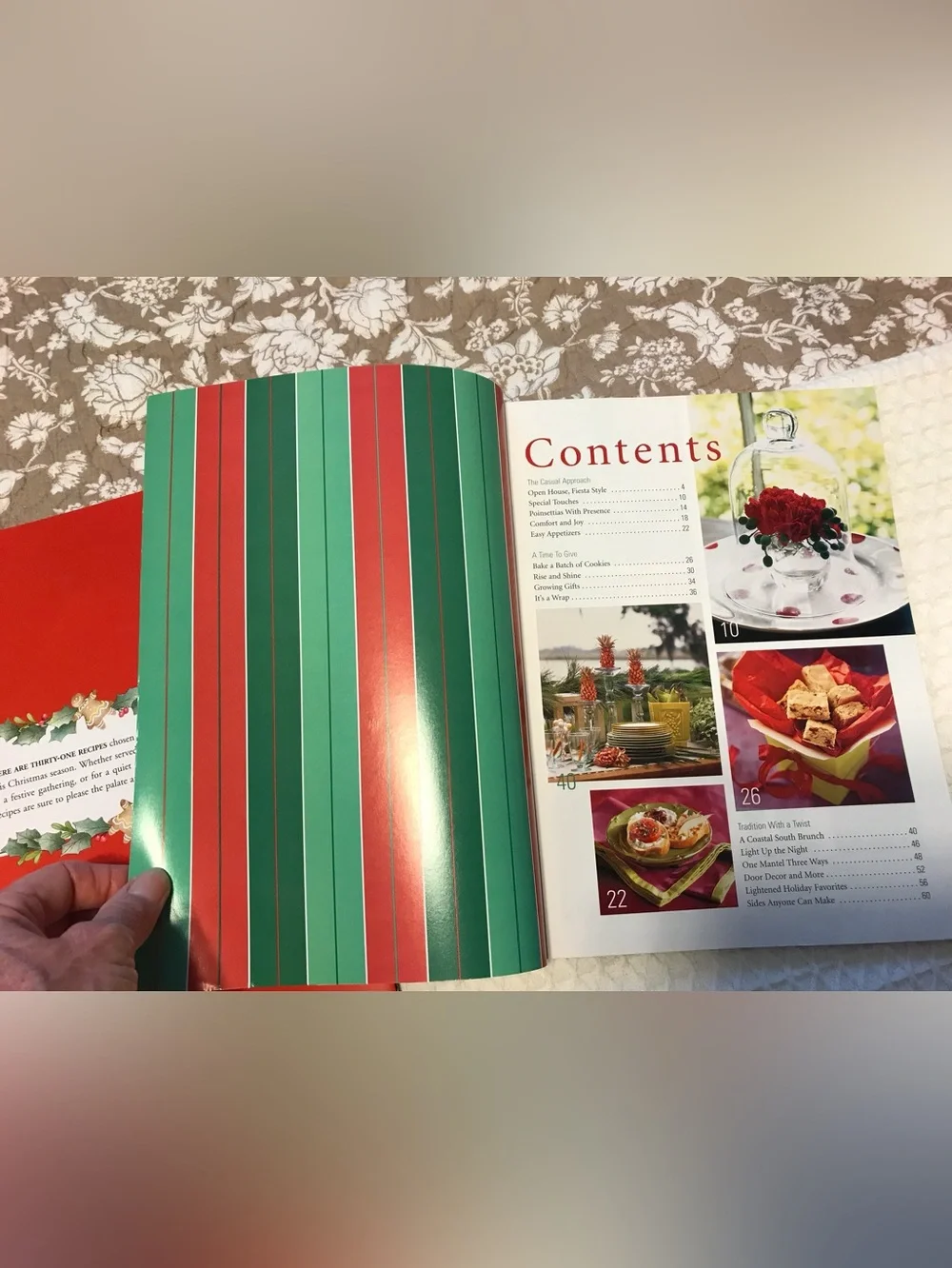 Christmas Recipes Cookbook - Holiday Recipe Collection (Red/Brown)